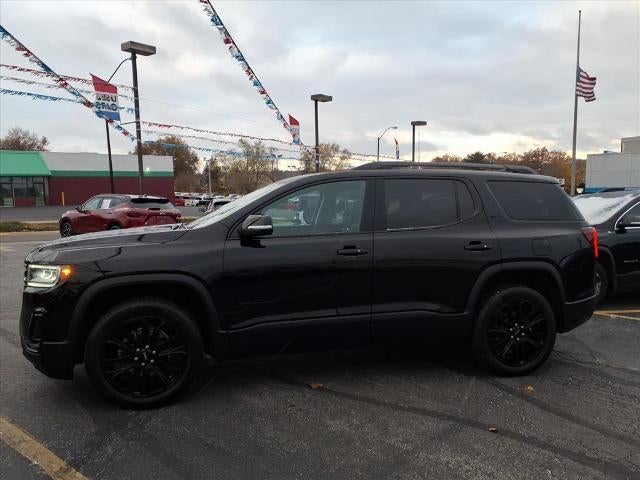2023 GMC Acadia SLT