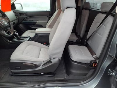 2022 GMC Canyon Elevation Standard