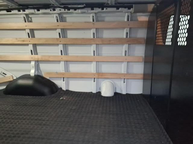 2024 GMC Savana Cargo 2500 Base