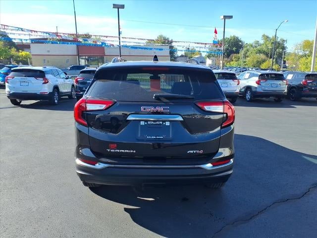 2022 GMC Terrain AT4