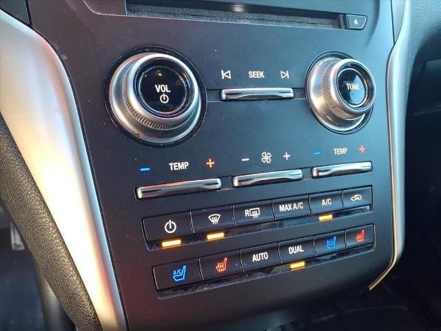 2015 Lincoln MKC Base