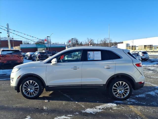 2015 Lincoln MKC Base