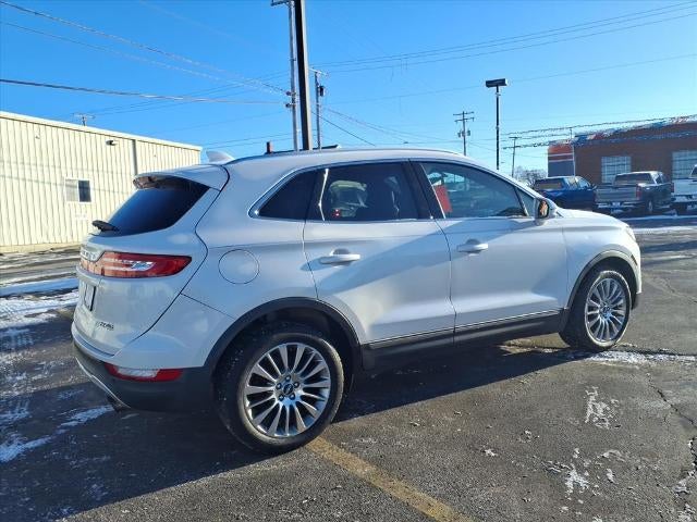2015 Lincoln MKC Base