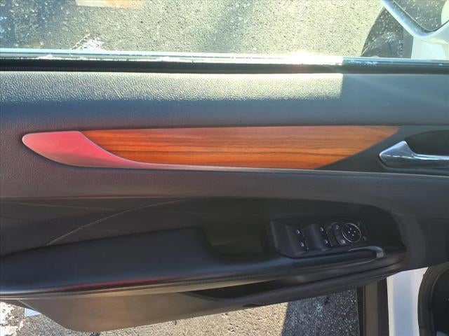 2015 Lincoln MKC Base