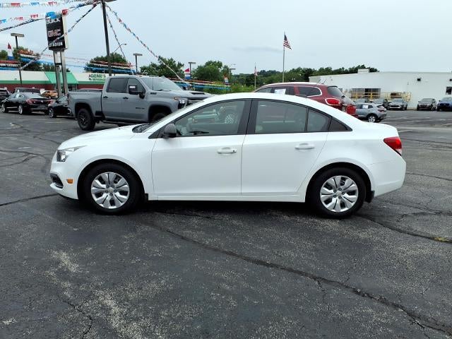 Used 2016 Chevrolet Cruze Limited LS with VIN 1G1PC5SG2G7177981 for sale in Salem, OH