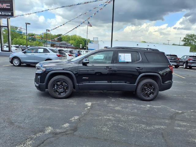 2023 GMC Acadia AT4
