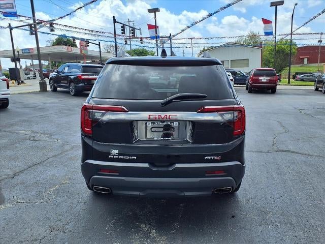 2023 GMC Acadia AT4