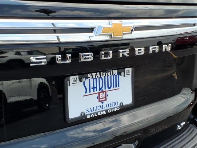 2023 Chevrolet Suburban LT