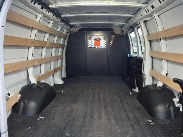 2024 GMC Savana Cargo 2500 Work Van
