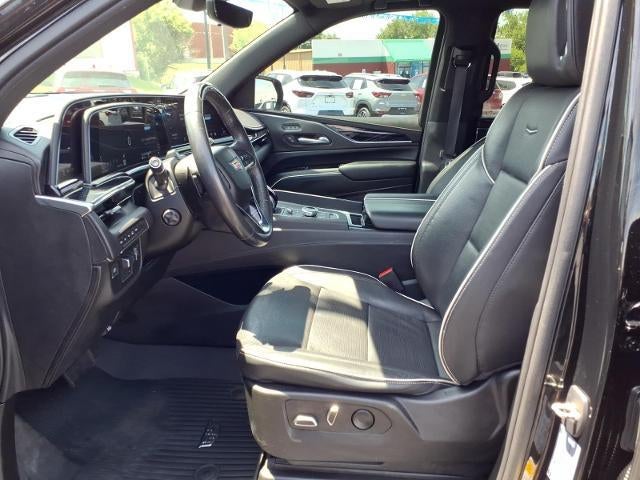 2023 Cadillac Escalade Sport