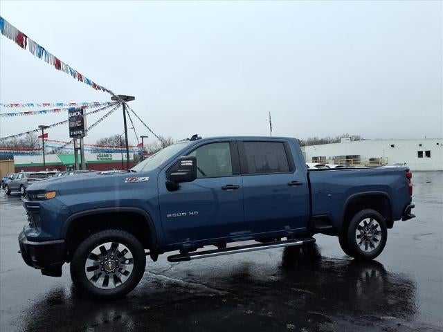 2024 Chevrolet Silverado 2500 HD Custom