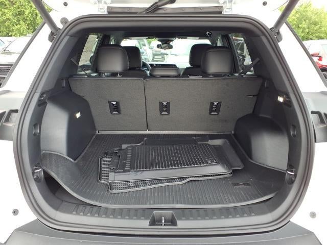 2027 Chevrolet Equinox FWD LT
