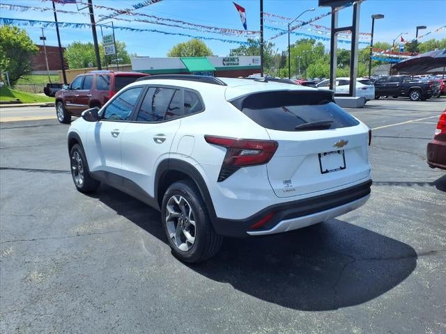 2024 Chevrolet Trax LT