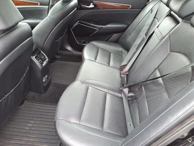 2019 Kia Cadenza Technology