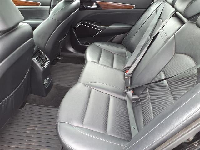 2019 Kia Cadenza Technology