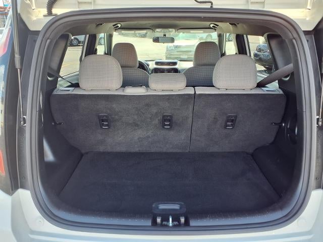 2017 Kia Soul Base