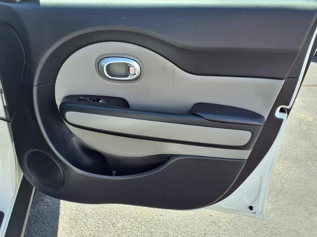 2017 Kia Soul Base